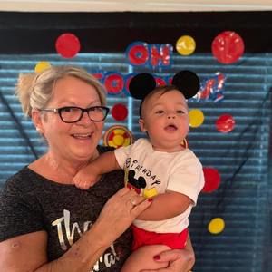 Meet your Posher, Carol